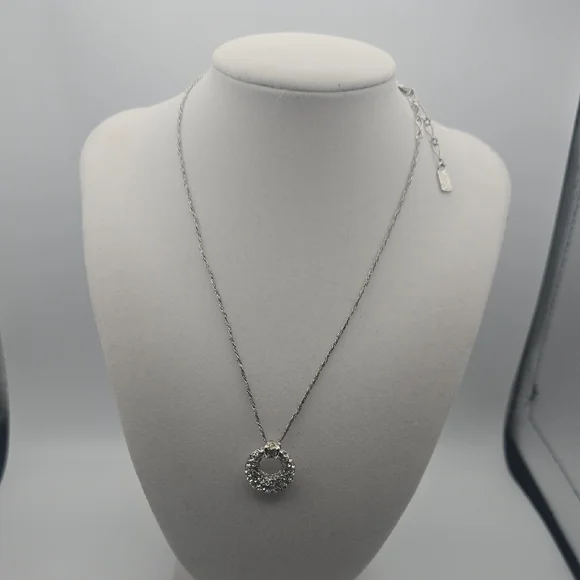 Yves Saint Laurent Elegant Circle Rhinestone Silver Rope Necklace (NWOT)🩶🤍🩶 - Picture 2 of 9